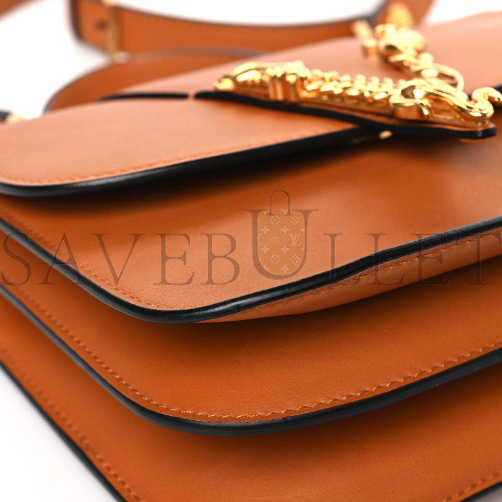 VERSACE VITELLO BAROCCO VIRTUS V SMALL TOP HANDLE SHOULDER BAG BROWN (20*16*5cm) VERSACE VITELLO BAROCCO VIRTUS V SMALL TOP HANDLE SHOULDER BAG BROWN (20*16*5cm)