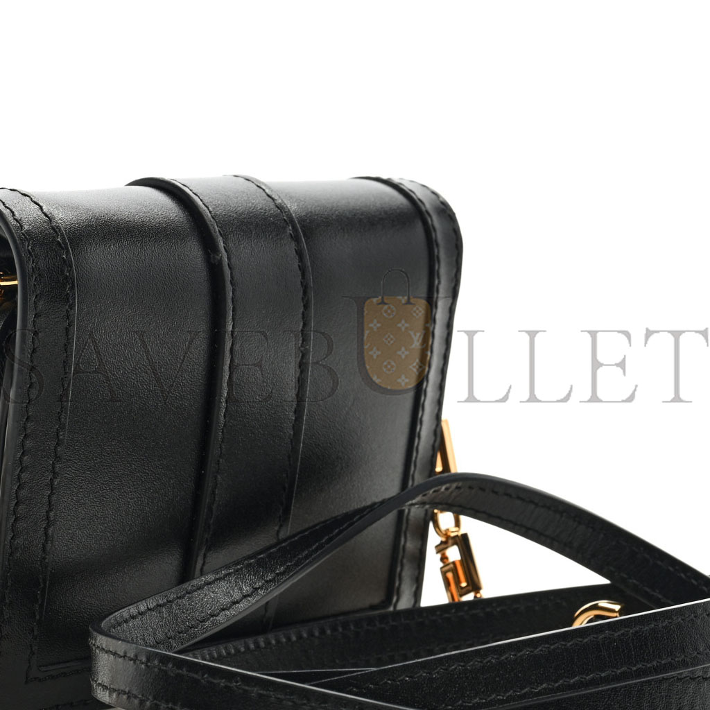 VERSACE CALFSKIN MINI GRECA GODDESS WALLET ON CHAIN BLACK (11*10*3cm) VERSACE CALFSKIN MINI GRECA GODDESS WALLET ON CHAIN BLACK (11*10*3cm)