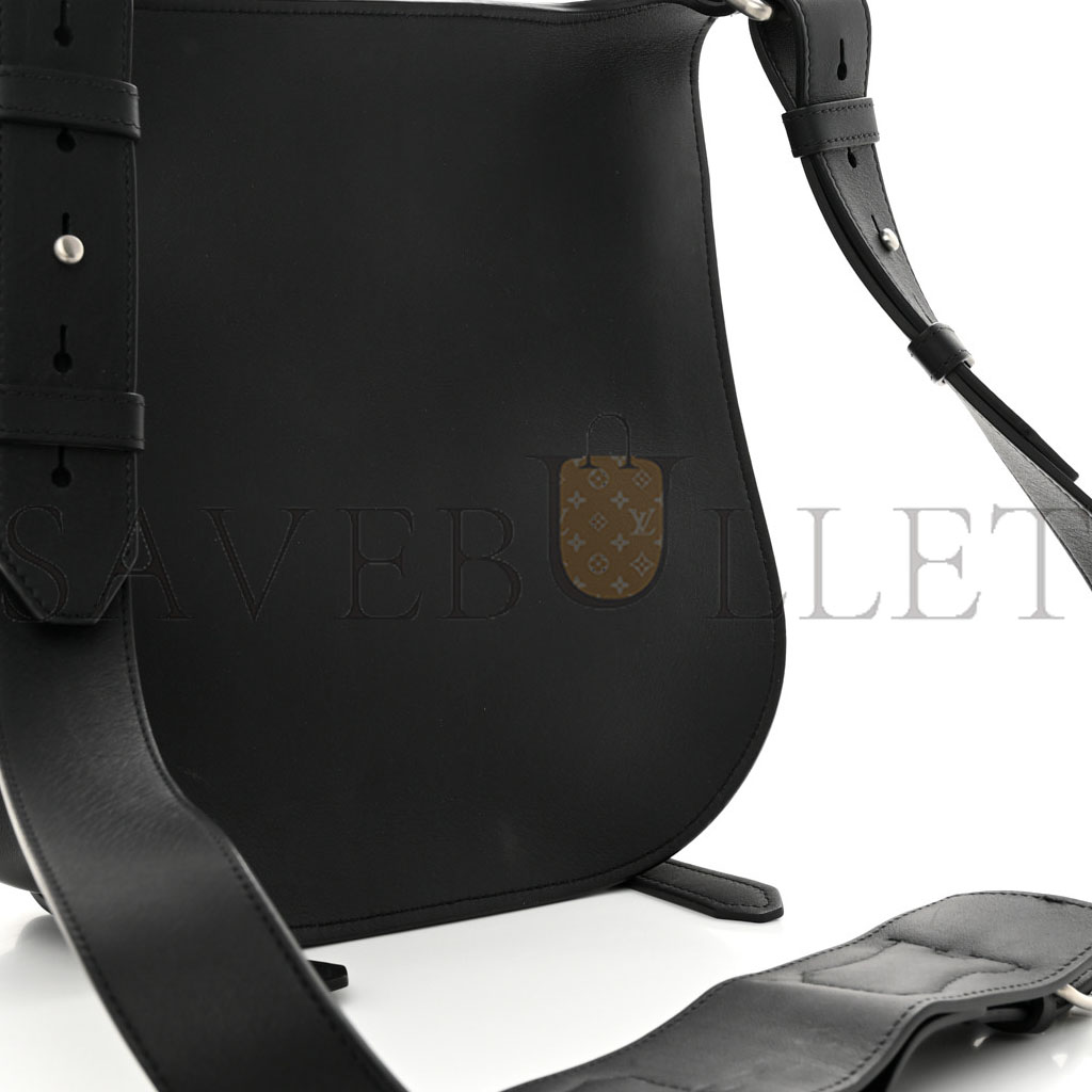VERSACE CALFSKIN SMALL BIKER CHAIN SATCHEL BLACK (29*29*10cm) VERSACE CALFSKIN SMALL BIKER CHAIN SATCHEL BLACK (29*29*10cm)