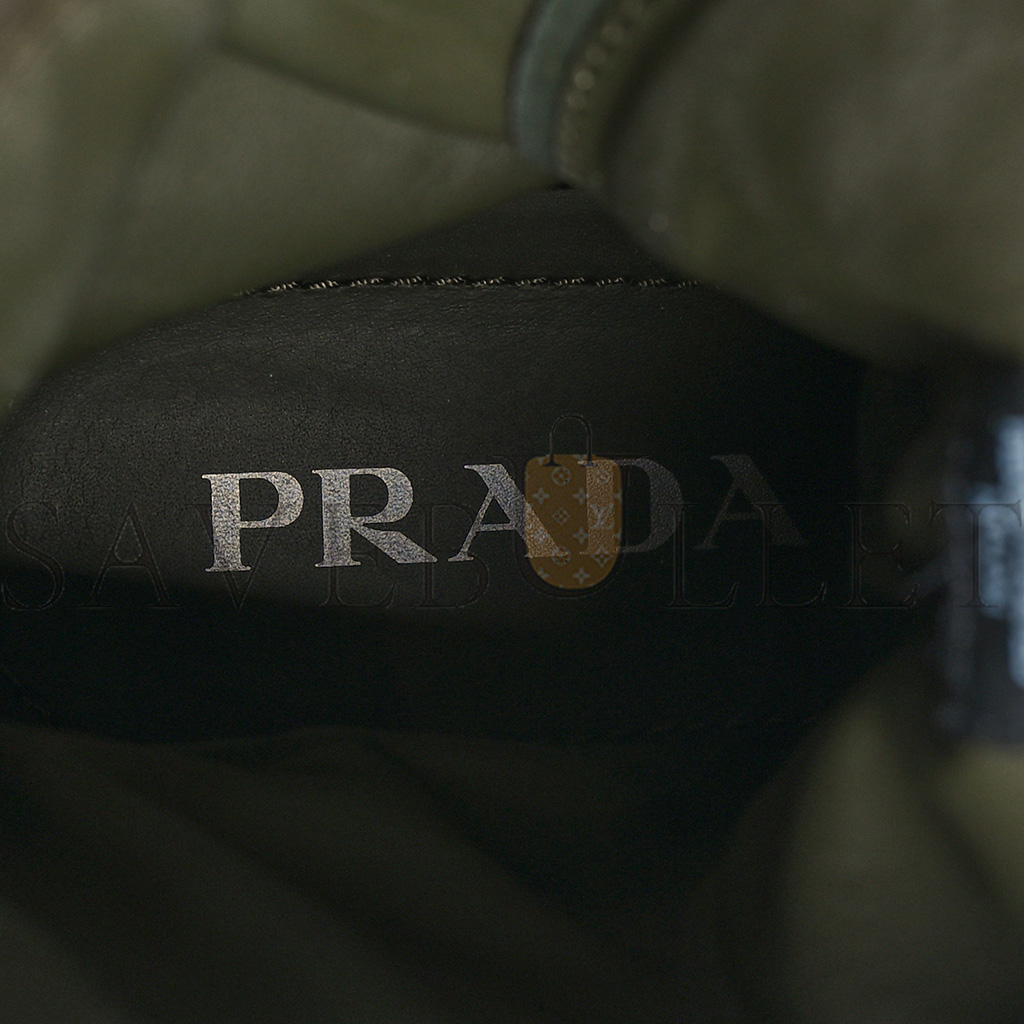 PRADA SPAZZOLATO ROIS RE-NYLON METAL TRIANGLE LOGO MONOLITH POUCH POCKET 55MM BOOTS 40.5 MILITARE PRADA SPAZZOLATO ROIS RE-NYLON METAL TRIANGLE LOGO MONOLITH POUCH POCKET 55MM BOOTS 40.5 MILITARE