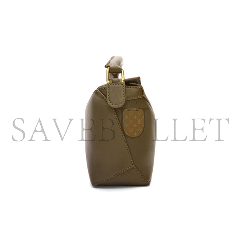LOEWE MINI PUZZLE BAG IN CLASSIC CALFSKIN A510P88X26-3969 (18*12.5*8cm) LOEWE MINI PUZZLE BAG IN CLASSIC CALFSKIN A510P88X26-3969 (18*12.5*8cm)