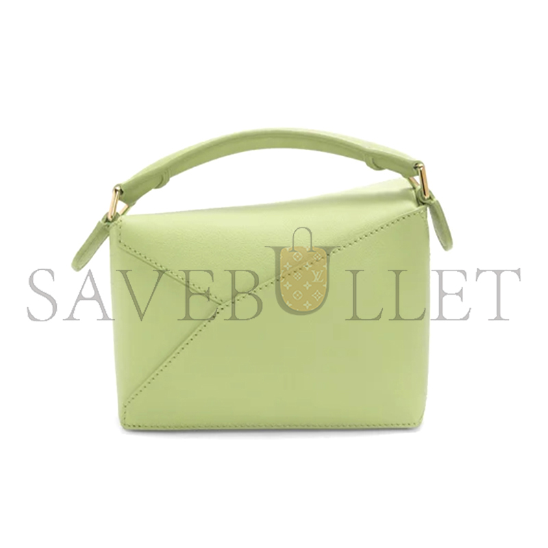 LOEWE MINI PUZZLE EDGE BAG IN CLASSIC CALFSKIN A510P88X26-3916 (18*12.5*8cm) LOEWE MINI PUZZLE EDGE BAG IN CLASSIC CALFSKIN A510P88X26-3916 (18*12.5*8cm)